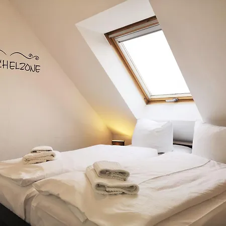 Appartementhaus Ulmenhof 10 * Ostseebad Kühlungsborn